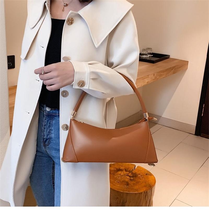 European and American new armpit oil leather bag 2020 minority retro women's bag portable shoulder solid color versatile law, Black
European and American new armpit oil leather bag 2020 minority retro women's bag portable shoulder solid color versatile law, Black