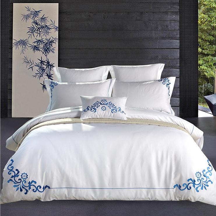 Top Quality 100% Cotton Embroidered 4pcs Beding Sets Home Festival Decoration Home Textile Bedclothes Minimalism Bedding, White
Top Quality 100% Cotton Embroidered 4pcs Beding Sets Home Festival Decoration Home Textile Bedclothes Minimalism Bedding, White