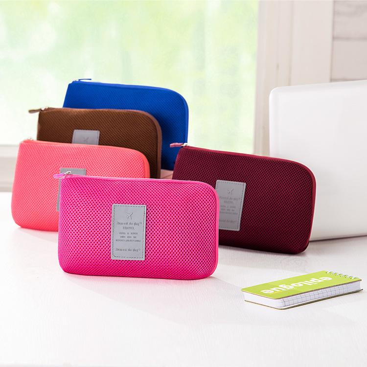 Large data line storage package proof digital products mobile power bank storage bag cosmetic bag clutch wholesale
Large data line storage package proof digital products mobile power bank storage bag cosmetic bag clutch wholesale