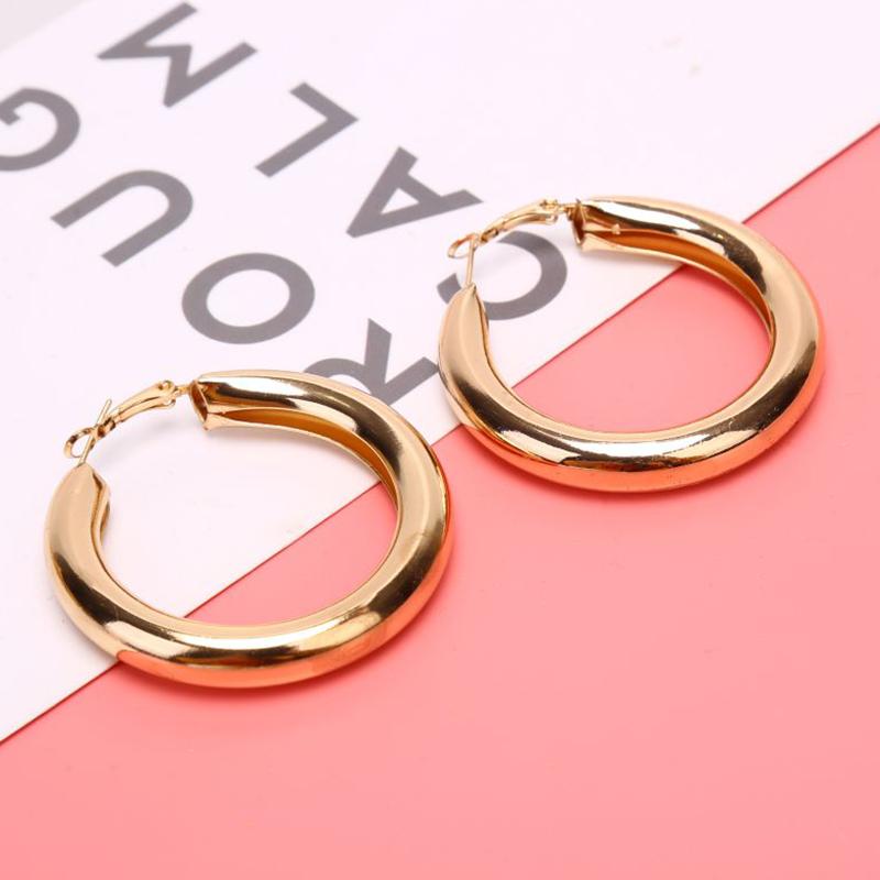 HOT Hiphop Small Hoop Earrings Wide Tube Circle Earrings Women Men Round Circle Ear Piercing Jewelry Fashion
HOT Hiphop Small Hoop Earrings Wide Tube Circle Earrings Women Men Round Circle Ear Piercing Jewelry Fashion