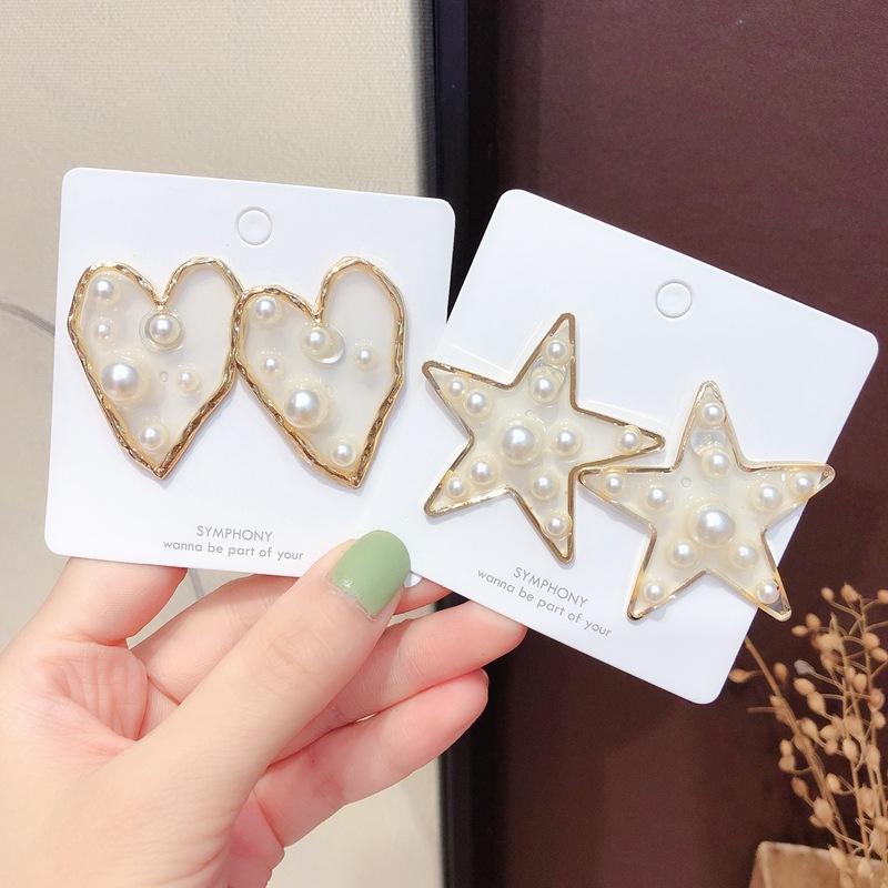 Korean New Design Fashion Jewelry Love New Craft Drop Oil Inlay Pearl Earrings Exaggerated Pentagram Simple Earrings for women
Korean New Design Fashion Jewelry Love New Craft Drop Oil Inlay Pearl Earrings Exaggerated Pentagram Simple Earrings for women