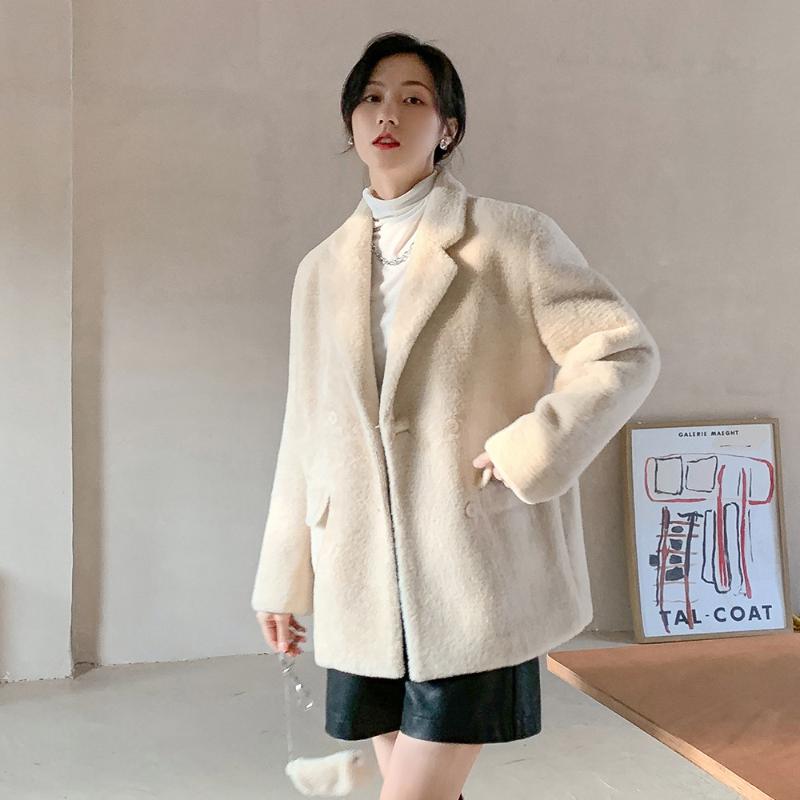 quality 2020 Korean autumn and winter new style simple fashion with waist bag imitation fur coat female w128, See chart
quality 2020 Korean autumn and winter new style simple fashion with waist bag imitation fur coat female w128, See chart