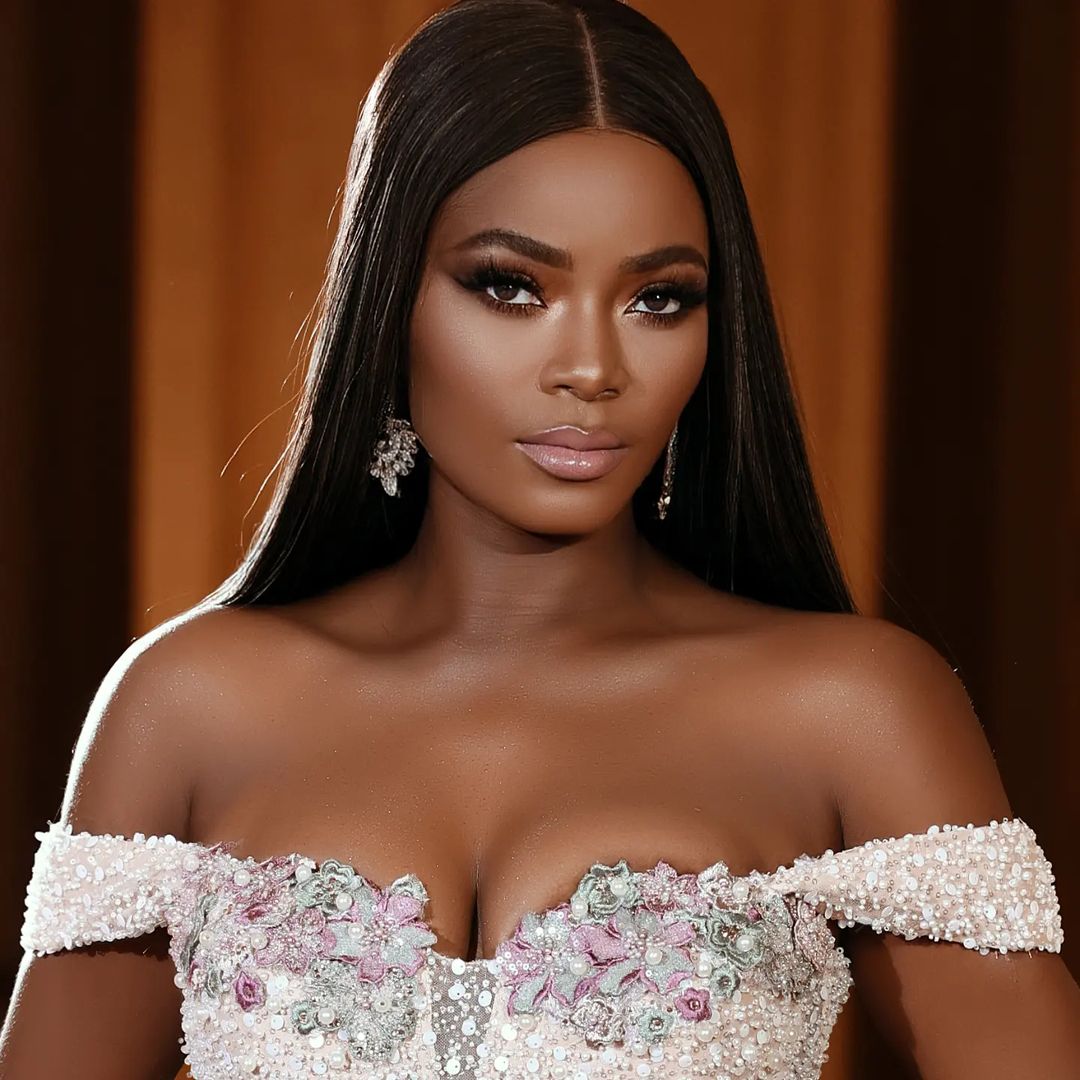 2022 Plus Size Arabic Aso Ebi Ivory Luxurious Mermaid Wedding Dress Sequined Lace Pearls Bridal Gowns Dresses ZJ605