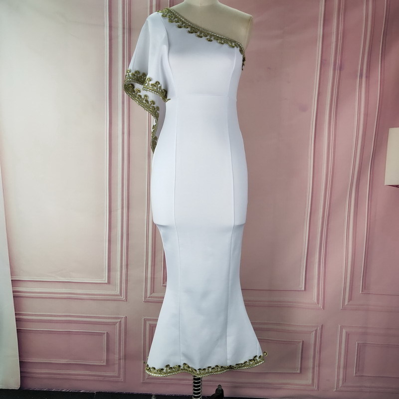 Women Party White Dress One Shoulder Celebrate Evening Patchwork Lace Summer Fashion Fringed Elegant Ladies Femme Sexy Dresses T200604