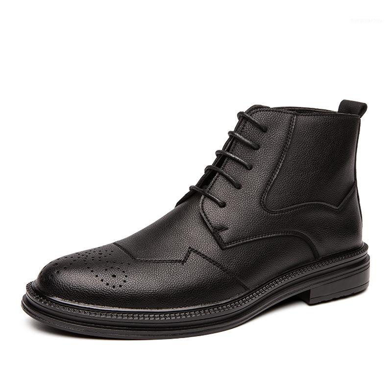 men's casual cow leather boots flats platform tooling shoes lace-up carved brogue ankle boot outdoors shorts botas zapatos male1, Black
men's casual cow leather boots flats platform tooling shoes lace-up carved brogue ankle boot outdoors shorts botas zapatos male1, Black