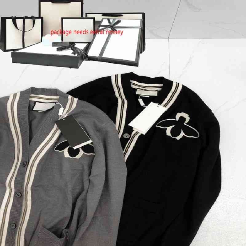Men' Sweaters Classic Bee Men Casual College Style Pullover FW Long Sleeves Trendy Cardigans Male V-neck Sweater for Top Quality FFWH, Black
Men' Sweaters Classic Bee Men Casual College Style Pullover FW Long Sleeves Trendy Cardigans Male V-neck Sweater for Top Quality FFWH, Black