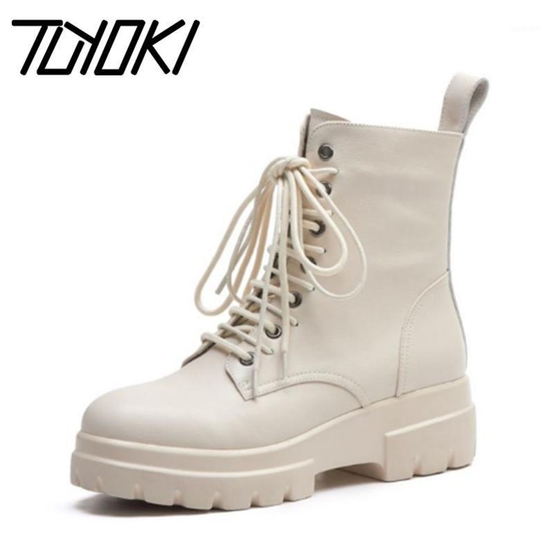 Tuyoki Size 34-42 Real Leather Women Ankle Boots Sport Round Toe Side Zipper Shoes Cross Strap Warm Boots Women Daily Footwear1, Black
Tuyoki Size 34-42 Real Leather Women Ankle Boots Sport Round Toe Side Zipper Shoes Cross Strap Warm Boots Women Daily Footwear1, Black