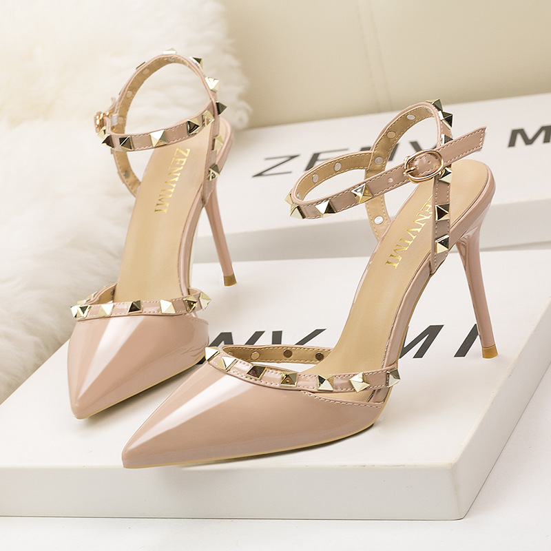 New platform peep woman sexy naked women high heels fashion wedding shoes 6289-5 OXHH, Khaki
New platform peep woman sexy naked women high heels fashion wedding shoes 6289-5 OXHH, Khaki