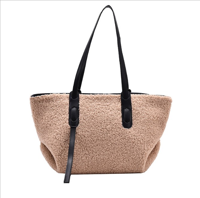 New Winter Women Wool Totes Solid Color Warm Soft Plush Faux Fur Handbags Lady Casual Large Capacity Shoulder Bag, White
New Winter Women Wool Totes Solid Color Warm Soft Plush Faux Fur Handbags Lady Casual Large Capacity Shoulder Bag, White