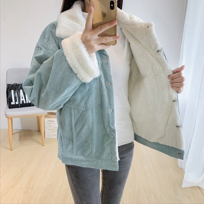 Spring Autumn Corduroy Basic Lambswool Women Bomber short Outwear Women's Warm fur Denim jacket Female coat 201109, Khaki
Spring Autumn Corduroy Basic Lambswool Women Bomber short Outwear Women's Warm fur Denim jacket Female coat 201109, Khaki