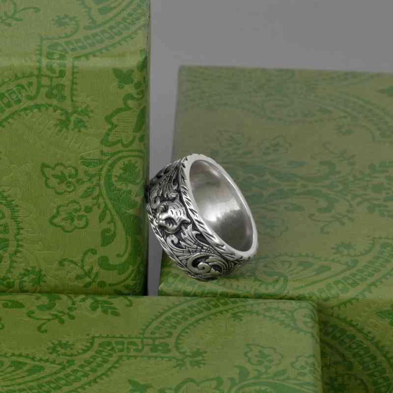 76% OFF designer jewelry old tiger head relief rattan pattern personalized fashion brand couple ring for men and women
76% OFF designer jewelry old tiger head relief rattan pattern personalized fashion brand couple ring for men and women