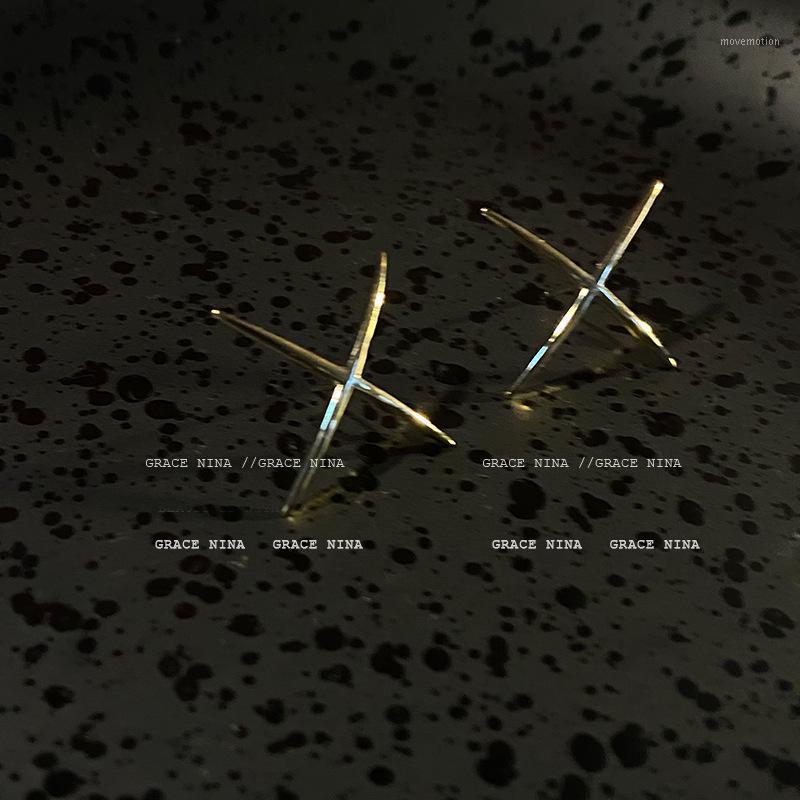 Minimalist Girl Birthday Gift Korean Gold Color Atmospheric Cross Stud Earrings for Fashion Women Chic Jewelry Wholesale1
Minimalist Girl Birthday Gift Korean Gold Color Atmospheric Cross Stud Earrings for Fashion Women Chic Jewelry Wholesale1