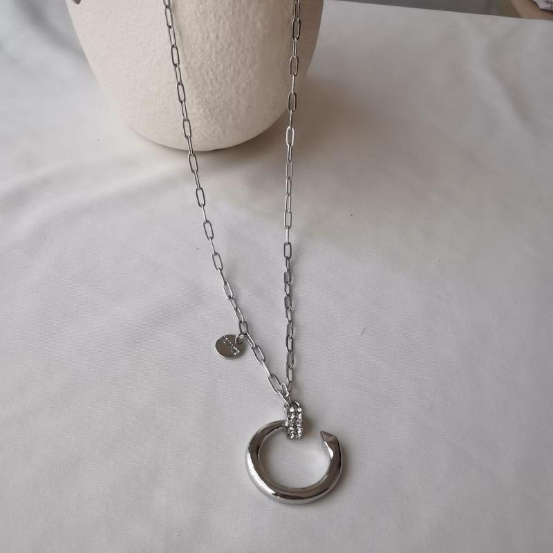 Titanium steel new necklace femininity clavicle chain niche design long sweater chain
Titanium steel new necklace femininity clavicle chain niche design long sweater chain