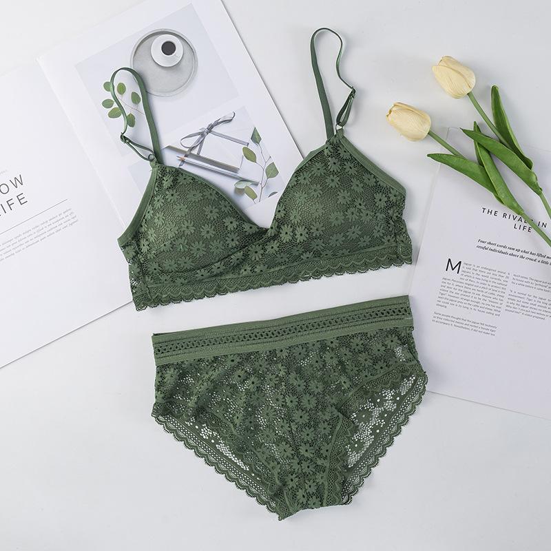 Women Lace Floral Bra Panties Set Bralette Brief Female Brassiere Wireless Push Up Lingerie Embroidery Bra Sexy Underwear Set, Blue
Women Lace Floral Bra Panties Set Bralette Brief Female Brassiere Wireless Push Up Lingerie Embroidery Bra Sexy Underwear Set, Blue