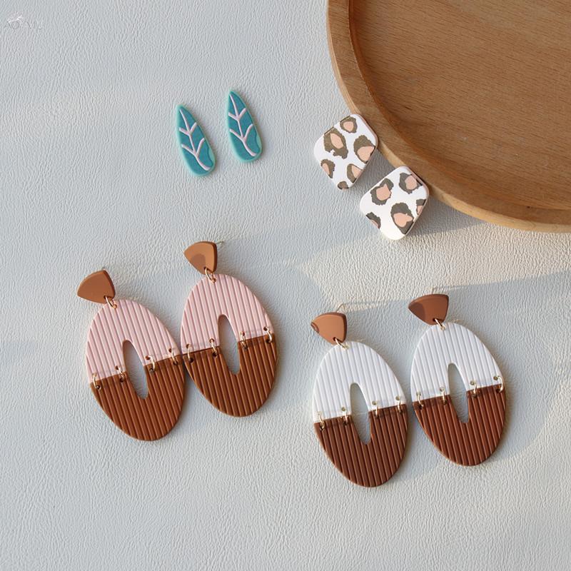 2021 Korea Fashion Geometric Hollow Oval Hit Color Acrylic Dangle Earrings For Women Vintage Leopard Jewelry & Chandelier
2021 Korea Fashion Geometric Hollow Oval Hit Color Acrylic Dangle Earrings For Women Vintage Leopard Jewelry & Chandelier