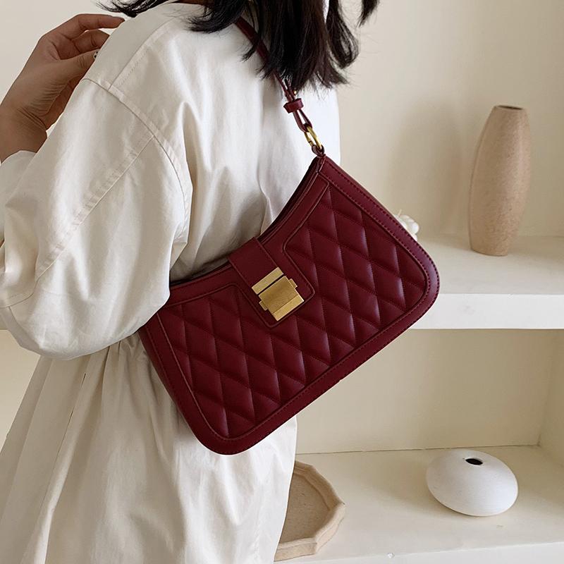 Vintage Lattice Tote bag 2021 Fashion New High quality Soft PU Leather Women's Designer Handbag Underarm bag Lock Shoulder Bags, Black
Vintage Lattice Tote bag 2021 Fashion New High quality Soft PU Leather Women's Designer Handbag Underarm bag Lock Shoulder Bags, Black