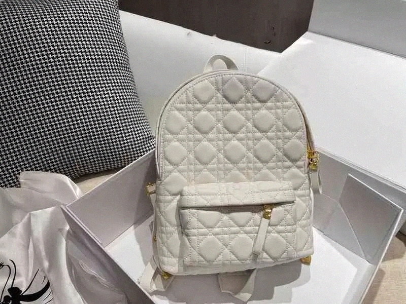 Pattern Signature Zipper bag mini Backpack Schoolbag lady d ramour Sheepskin handbags purse caro soft cannage calfskin crossbody shoulder wallet Tengge cd ba N82t#
Pattern Signature Zipper bag mini Backpack Schoolbag lady d ramour Sheepskin handbags purse caro soft cannage calfskin crossbody shoulder wallet Tengge cd ba N82t#