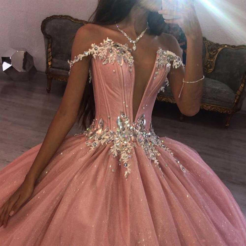 Lovely Pink Quinceanera Dress 2021 Ball Gown Sweet 15 16 Dresses Beading Crystal Long Princess Gown For Birthday Party Plus Size