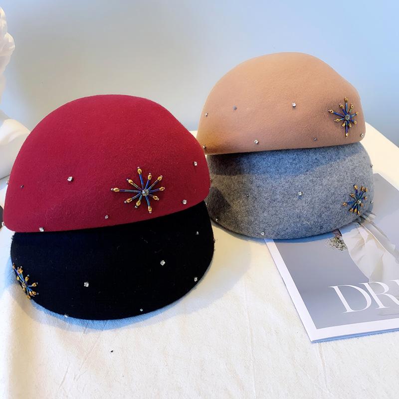 Autumn Winter British Wool Beret Female Felt Hat Ladies Bead Flower Rhinestone Painter Hat Retro Bud Fashion Top, Black
Autumn Winter British Wool Beret Female Felt Hat Ladies Bead Flower Rhinestone Painter Hat Retro Bud Fashion Top, Black