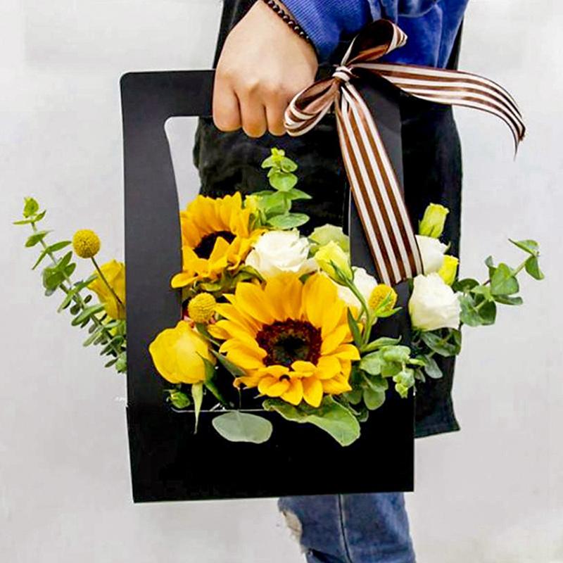 Portable Foldable Flower Box Waterproof Paper Packing Bag Florist Fresh Flower Carrier Bag Handmade Bouquet Basket
Portable Foldable Flower Box Waterproof Paper Packing Bag Florist Fresh Flower Carrier Bag Handmade Bouquet Basket