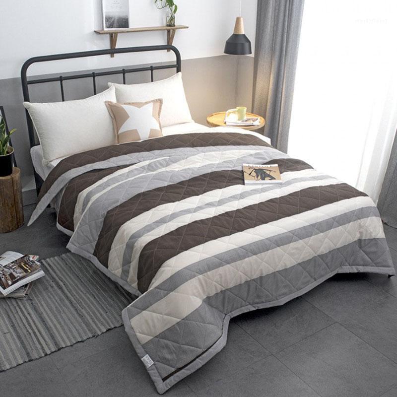 YMQY 2020 Fashion Summer thin Comforter quilt Bedspread Throws Blanket Twin/Queen Size Quilting Blankets Plaids Polyester1
YMQY 2020 Fashion Summer thin Comforter quilt Bedspread Throws Blanket Twin/Queen Size Quilting Blankets Plaids Polyester1