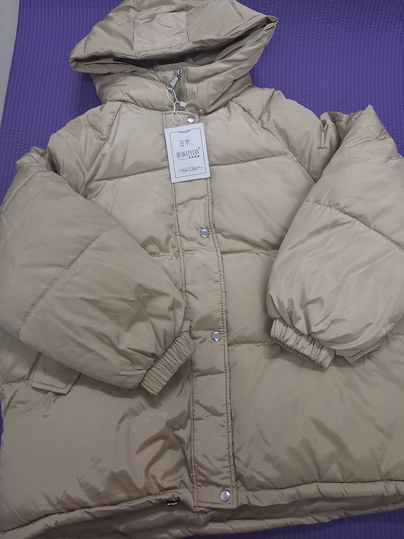 Women Short Jacket Winter Thick Hooded Cotton Padded Coats Female Korean Loose Puffer Parkas Ladies Oversize Outwear 201214