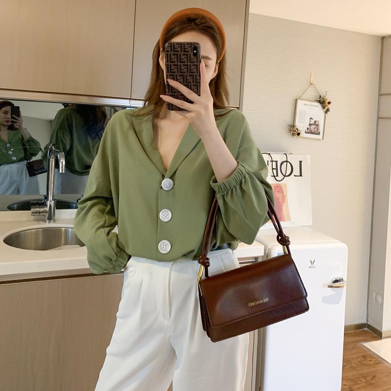 Solid Color Mini Handbag Women 2021 New Trendy Spring Fashion Shoulder Bag Wild PU Leather Cute Small Square Bag, Black
Solid Color Mini Handbag Women 2021 New Trendy Spring Fashion Shoulder Bag Wild PU Leather Cute Small Square Bag, Black