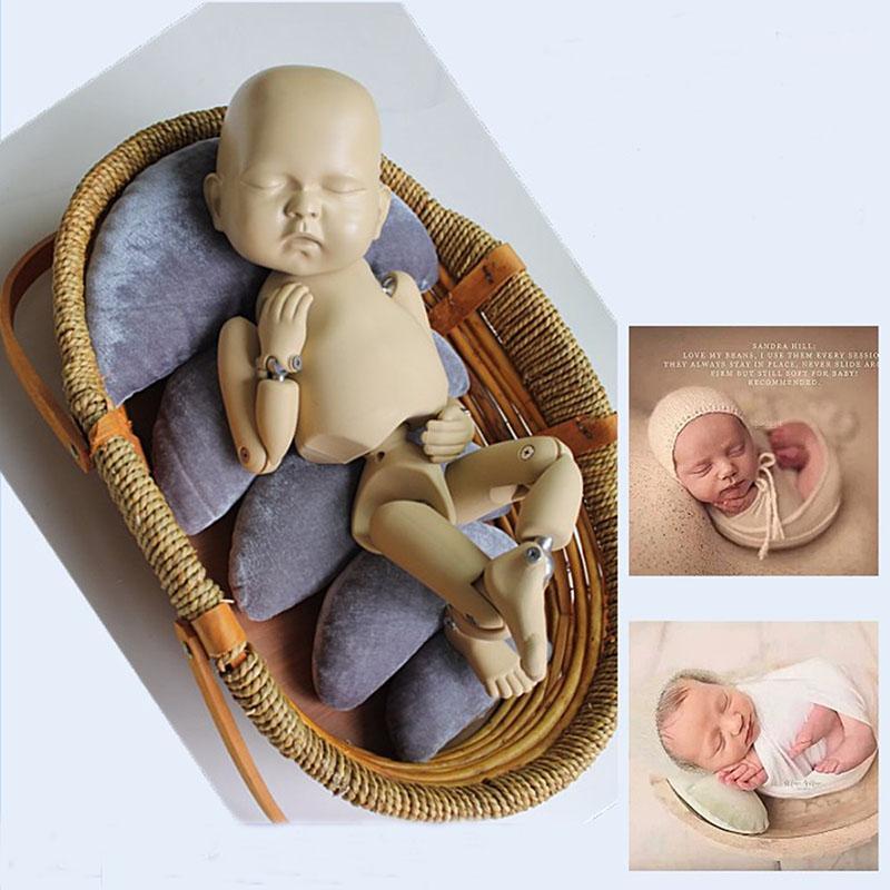 Newborn Photography Props Moon Blanket Baby Girl Boy Photo Shoot Studio Poser Basket Filler or Bean Bag Pillow fotoshooting Prop1, White
Newborn Photography Props Moon Blanket Baby Girl Boy Photo Shoot Studio Poser Basket Filler or Bean Bag Pillow fotoshooting Prop1, White