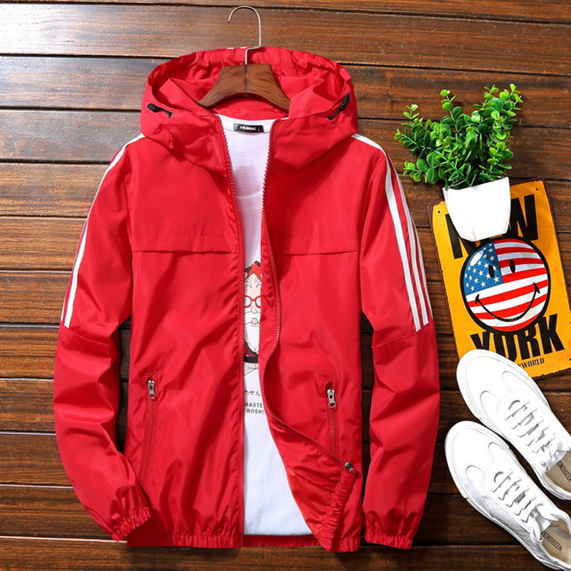 Windbreaker for Men Jacket Korean Casual Sports Outerwear Hooded Zipper Long Sleeve Stripe Mens Bomber Jacket Plus Size 5XL 201111