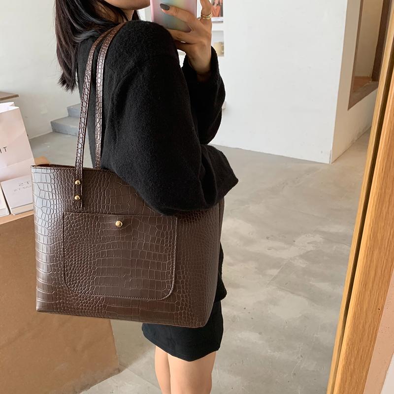 SFM Women Shoulder Bag 2021 Women Handbag PU Leather Shoulder Bags crossbody Bags Ladies, Beige
SFM Women Shoulder Bag 2021 Women Handbag PU Leather Shoulder Bags crossbody Bags Ladies, Beige