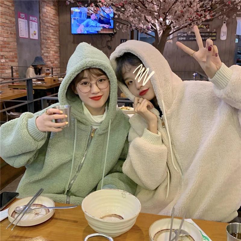 Autumn Winter Imitation Lamb Women Hoodie Long Sleeve Hoody Female Solid Color Sweatshirts Loose Size Thick Warm Zipper Hoody, Color2
Autumn Winter Imitation Lamb Women Hoodie Long Sleeve Hoody Female Solid Color Sweatshirts Loose Size Thick Warm Zipper Hoody, Color2