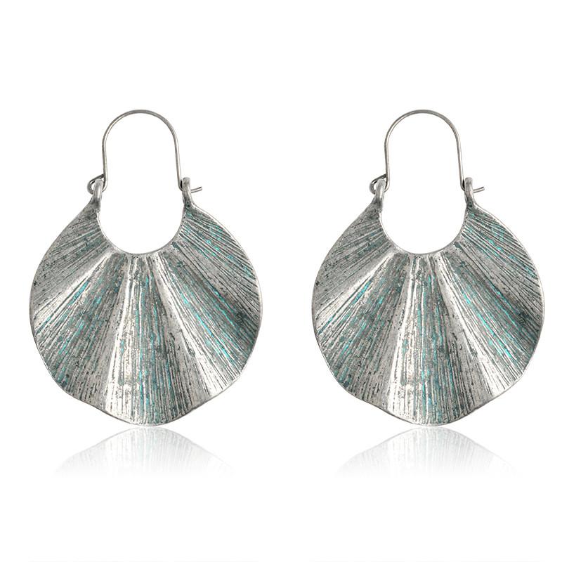 Hoop earrings Round wave charm hoop earring Earrings for women Vintage earring Ear jewelry Fashion jewelry wholesale
Hoop earrings Round wave charm hoop earring Earrings for women Vintage earring Ear jewelry Fashion jewelry wholesale