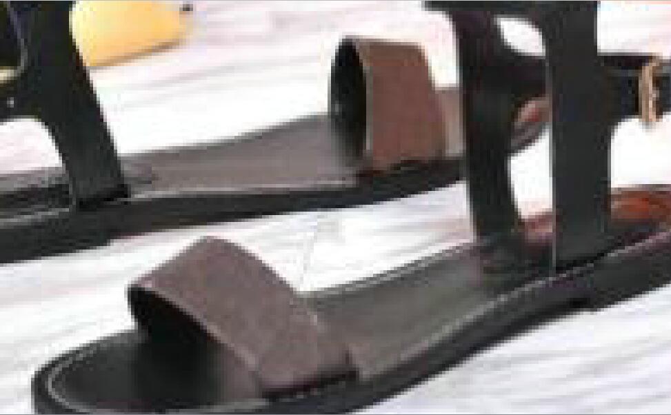 2022 TOP NEW WOMEN NOMAD SANDAL Black Gold Gladiator Flat Shoes