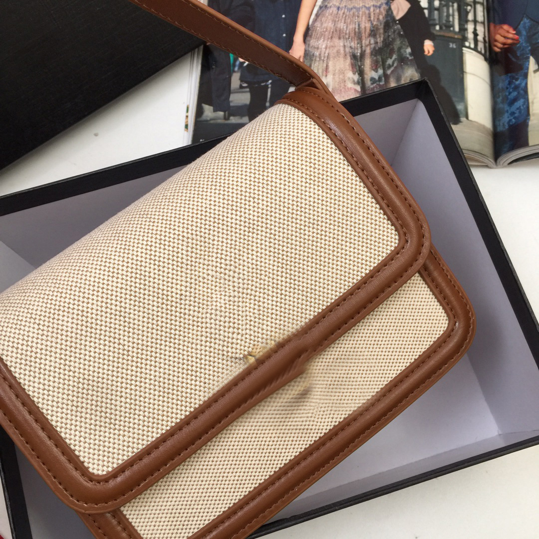 Fashion Women Handbag Designer Ladies Shoulder Bag Youth Flap Sweet Wind Genuine Leather Crossbody Bag Z8072-1, Box
Fashion Women Handbag Designer Ladies Shoulder Bag Youth Flap Sweet Wind Genuine Leather Crossbody Bag Z8072-1, Box