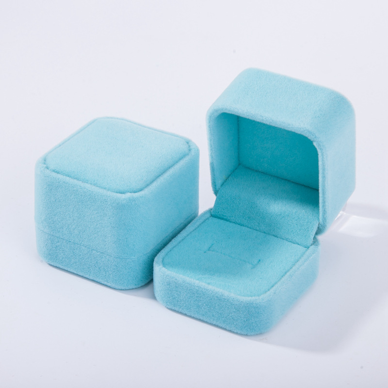 Velvet Jewelry Gift Boxes Gifts Wrap Square Design Rings Display Show Case Weddings Party Couple Jewelrys Packaging Box For Ring Earrings