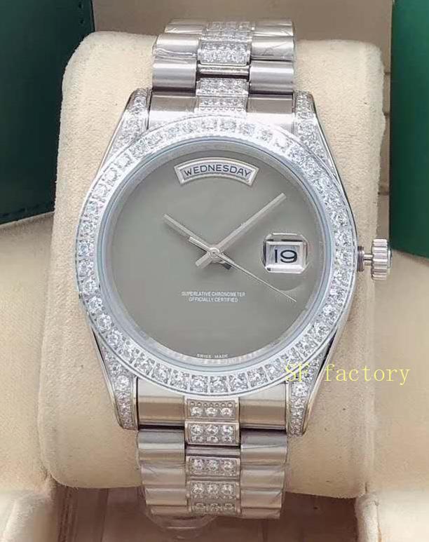 2020 new 41mm diamond inlaid outer ring middle row diamond watch with automatic mechanical watch wordless dial male Watch, Box
2020 new 41mm diamond inlaid outer ring middle row diamond watch with automatic mechanical watch wordless dial male Watch, Box