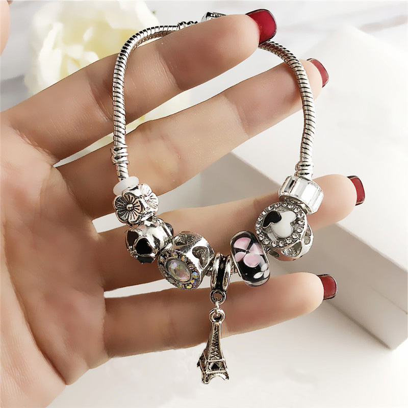 Women Fashion Bracelets Designer Luxury Jewelry Bracelet Beaded Strands Charm Bracelets Lady Snake Chain Dress Dracelets Original Gift Box
Women Fashion Bracelets Designer Luxury Jewelry Bracelet Beaded Strands Charm Bracelets Lady Snake Chain Dress Dracelets Original Gift Box