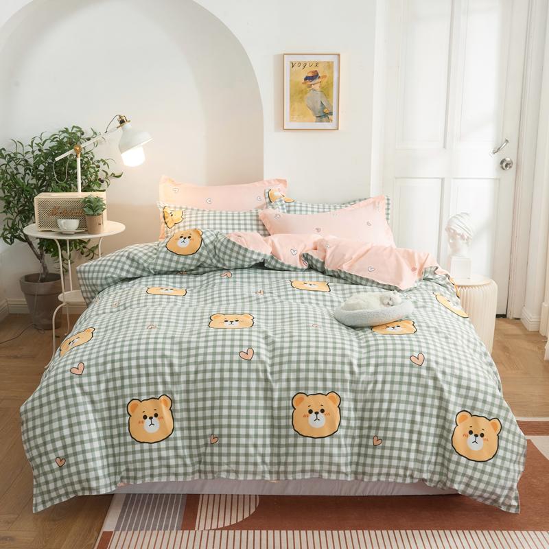 Cartoon Small Fresh100% Polyester Pink bear Duvet Cover Set for Girls Women Home Decoration
Cartoon Small Fresh100% Polyester Pink bear Duvet Cover Set for Girls Women Home Decoration