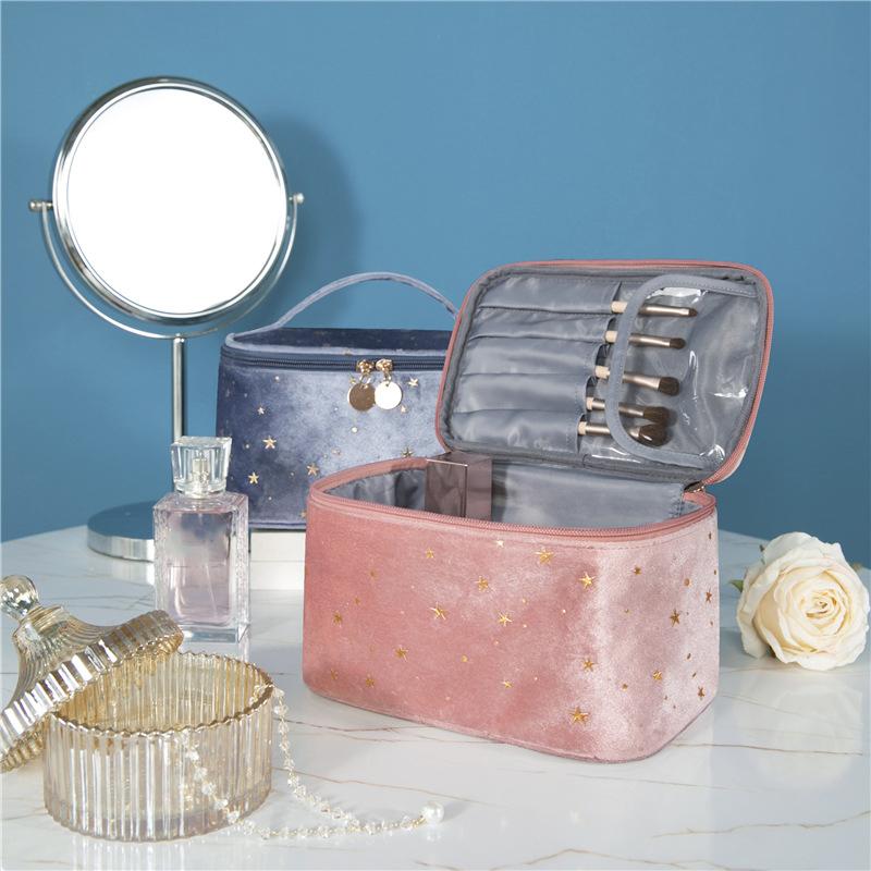 Household Cosmetic Storage Bag Portable Bathroom Toiletries Tote Purses Cell Phone Zipper Pouch Women Travel Organize Accessory
Household Cosmetic Storage Bag Portable Bathroom Toiletries Tote Purses Cell Phone Zipper Pouch Women Travel Organize Accessory
