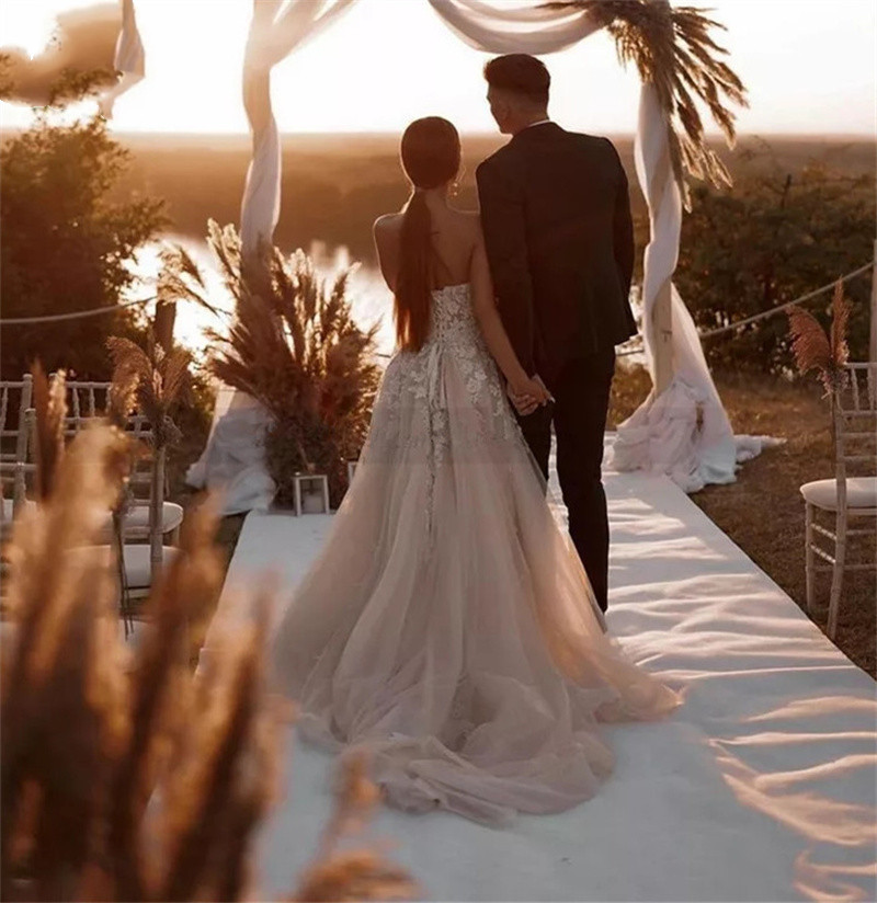 Vintage Champagne Boho Wedding Dresses 2022 Strapless Lace-up Corset Lace Floral Country Beach Bridal Gowns Cheap