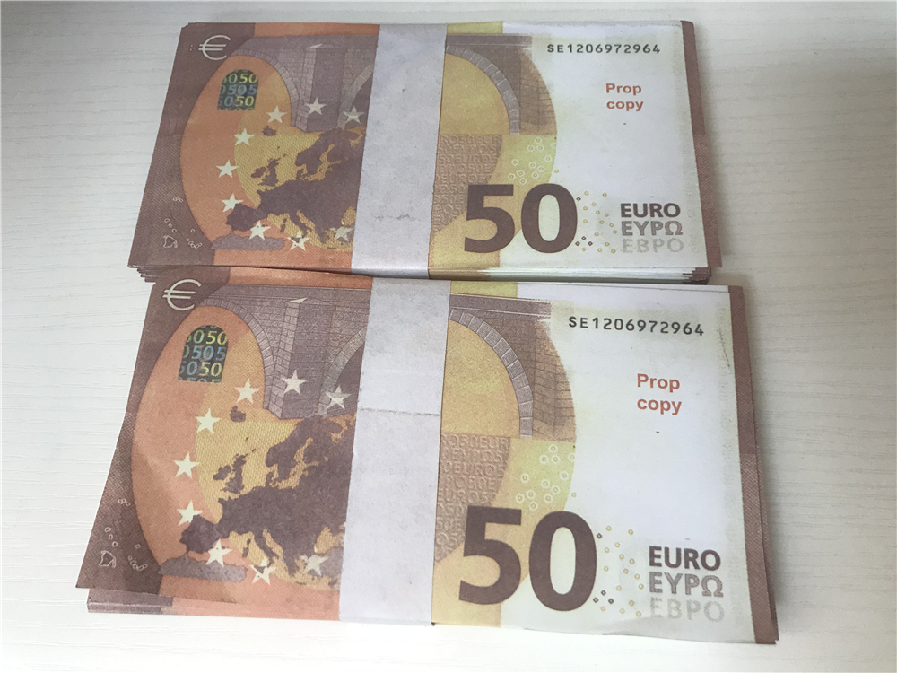 2021 Cross-border Hot-selling Movie money euro 50 Paper copy banknote prop money euro 100pcs/pack 035
2021 Cross-border Hot-selling Movie money euro 50 Paper copy banknote prop money euro 100pcs/pack 035
