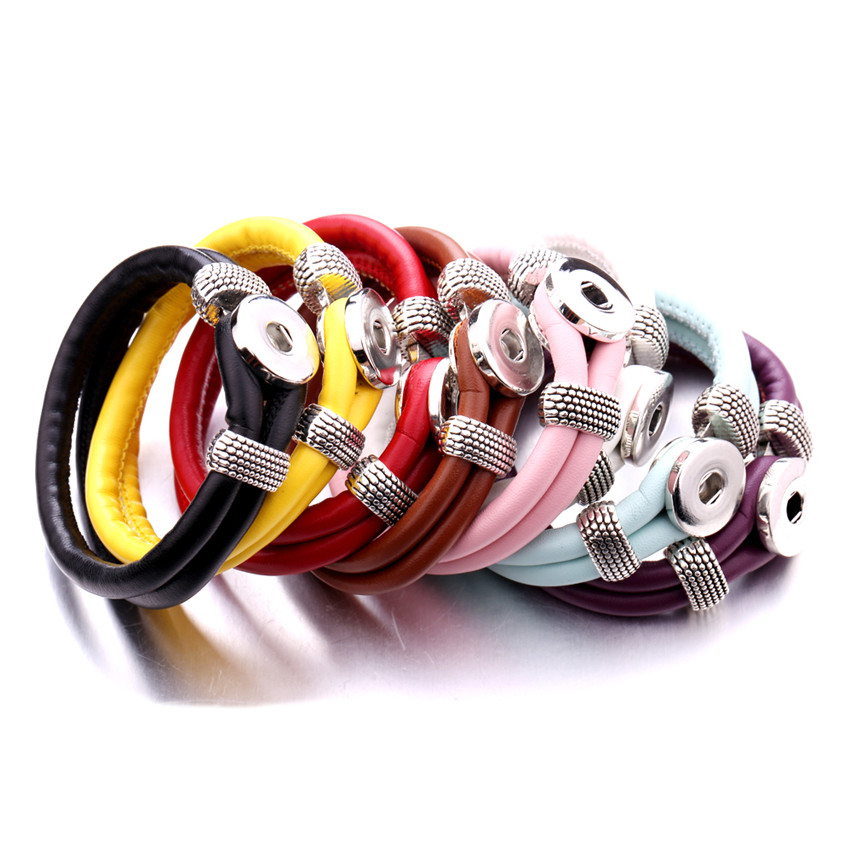 20pcs / Batch Fashionable Leather Snap On Bracelet High Quality Handmade Bracelet For Men And Women Jewelry For DIY Valentine's Day Gift 
20pcs / Batch Fashionable Leather Snap On Bracelet High Quality Handmade Bracelet For Men And Women Jewelry For DIY Valentine's Day Gift
