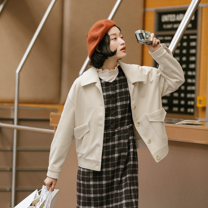 INMAN Winter New Arrivals Retro Art Lapel Loose Woolen Jacket Pure Color Women's Coat 201019