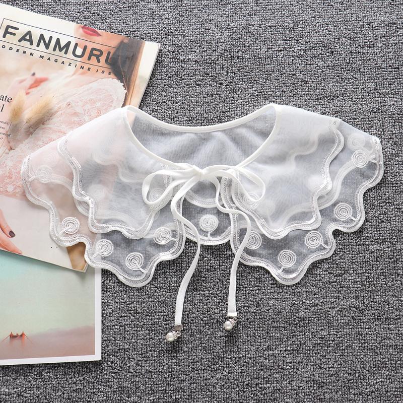 Women Fake Collars for Sweater Dress Girl False Collar Big Lapel Lace Detachable Necklace Shawl Lace-Up Bowknot Nep Kraagie
Women Fake Collars for Sweater Dress Girl False Collar Big Lapel Lace Detachable Necklace Shawl Lace-Up Bowknot Nep Kraagie