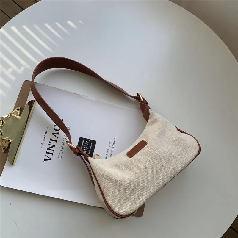 Women's bag 2021 new canvas bag fashion Korean leisure simple wide shoulder strap shoulder messenger, Black
Women's bag 2021 new canvas bag fashion Korean leisure simple wide shoulder strap shoulder messenger, Black
