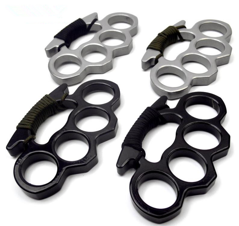 2021 Silver and Black Gold Thin Steel Brass knuckle dusters with Rope Self Defense Personal Security Women and Men Self-defense Pendant
2021 Silver and Black Gold Thin Steel Brass knuckle dusters with Rope Self Defense Personal Security Women and Men Self-defense Pendant