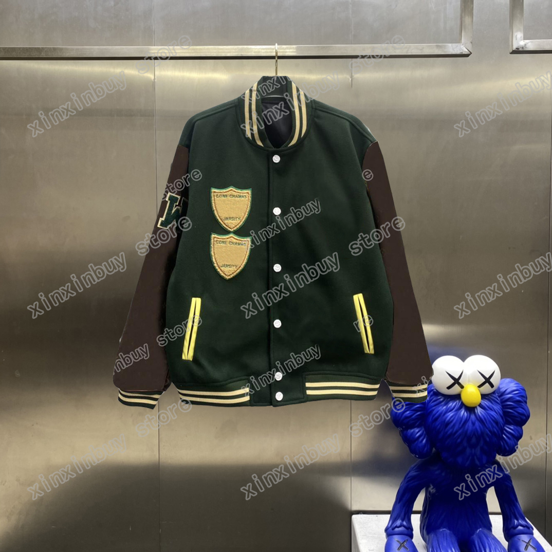 21ss Men Women Designers Jackets Leather sleeves fightcamp Towel embroidery letter cloth Jacquard fabric Man Fashion Streetwear green S-XL
21ss Men Women Designers Jackets Leather sleeves fightcamp Towel embroidery letter cloth Jacquard fabric Man Fashion Streetwear green S-XL