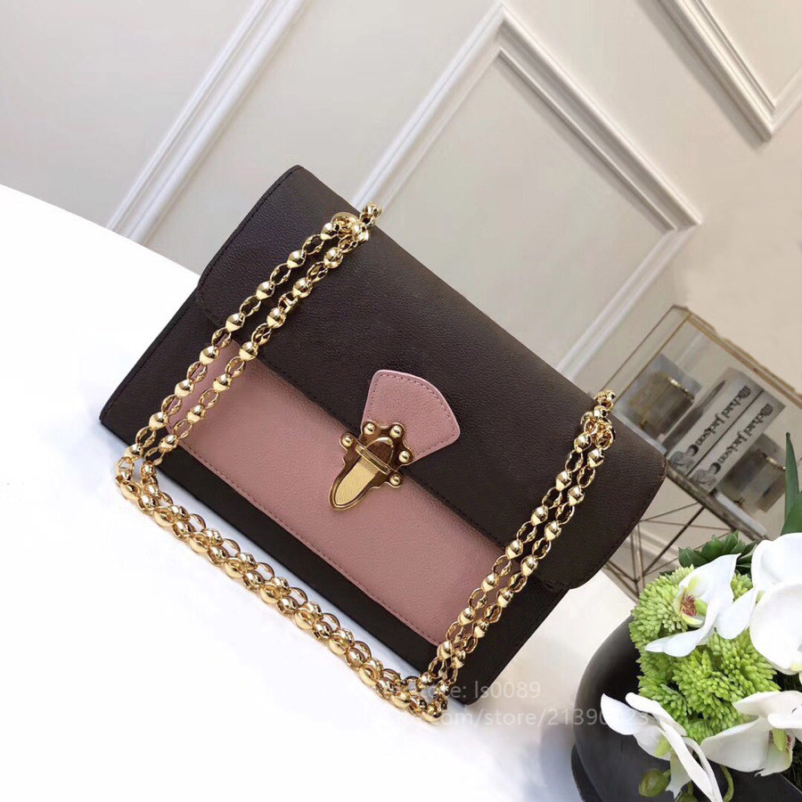 2020 classic fashion women Paris style chain shoulder bag wallet luxury designer messenger bag L flower free shipping, Old flower(crimson inside)
2020 classic fashion women Paris style chain shoulder bag wallet luxury designer messenger bag L flower free shipping, Old flower(crimson inside)