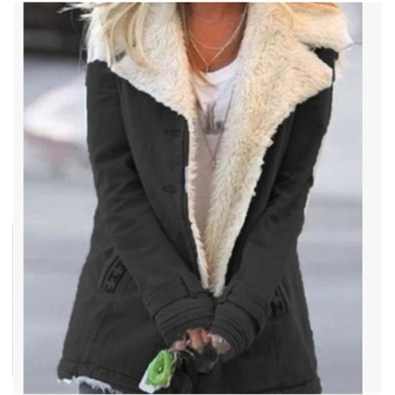 Ladies Fur Collar Down Jackets Fashion Trend Fleece Long Sleeve Button Down Padded Coats Designer Winter Female New Casual Warm Outerwear
Ladies Fur Collar Down Jackets Fashion Trend Fleece Long Sleeve Button Down Padded Coats Designer Winter Female New Casual Warm Outerwear