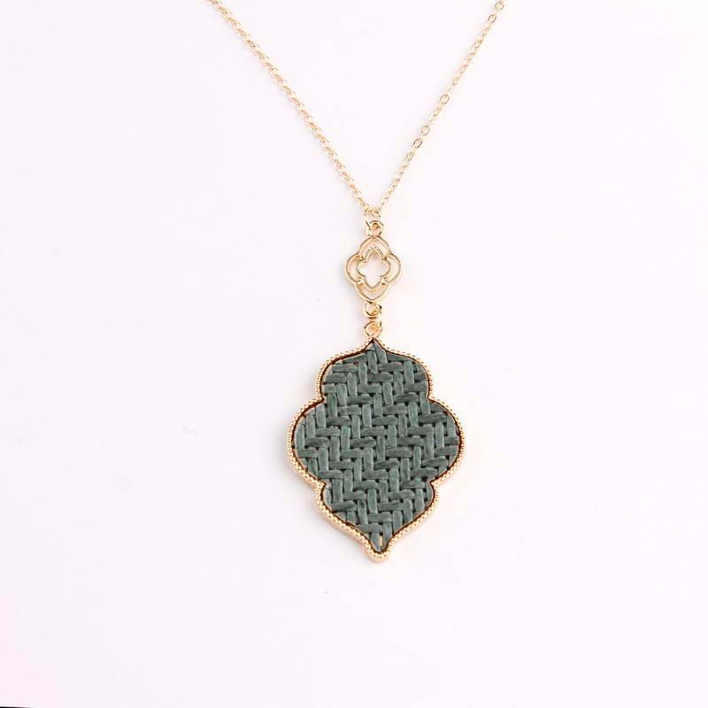 Pendant Necklaces ZWPON Fashion Gold Filigree Moroccan Handmade Weave Raffia Necklace Alloy Frame For Woman Jewelry, Silver
Pendant Necklaces ZWPON Fashion Gold Filigree Moroccan Handmade Weave Raffia Necklace Alloy Frame For Woman Jewelry, Silver
